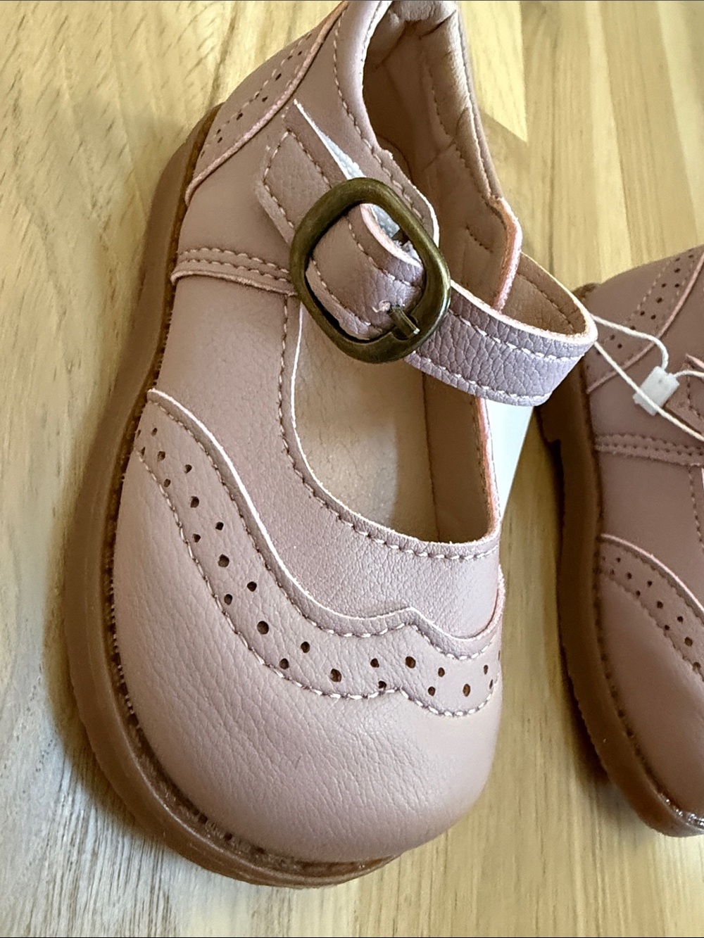 Girls' Pink Mary Jane Dress Shoes - Picture 2 of 4